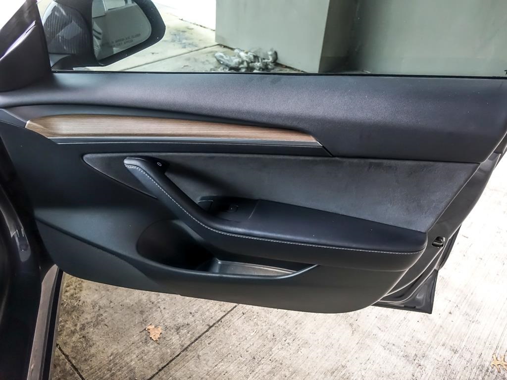 2022 TESLA MODEL 3 - Image 37