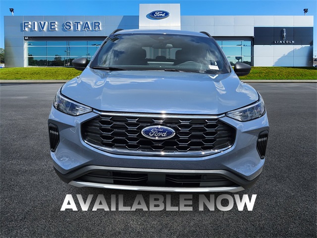2025 Ford Escape ST-Line photo 2