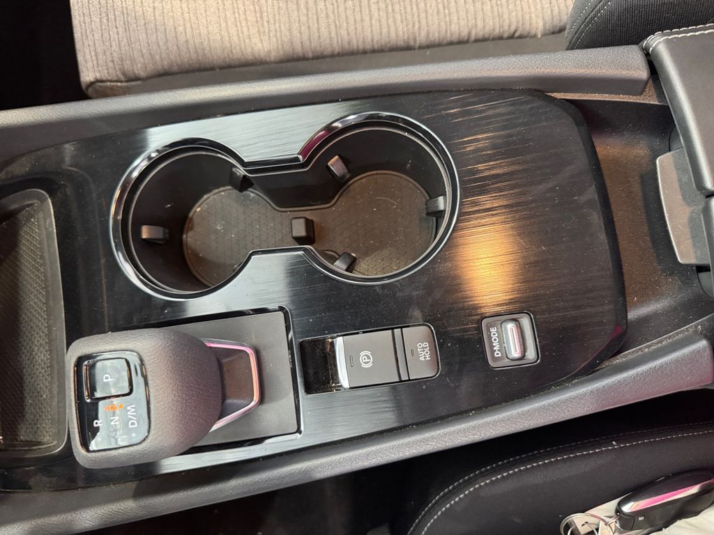 2023 Nissan Rogue SV photo 21