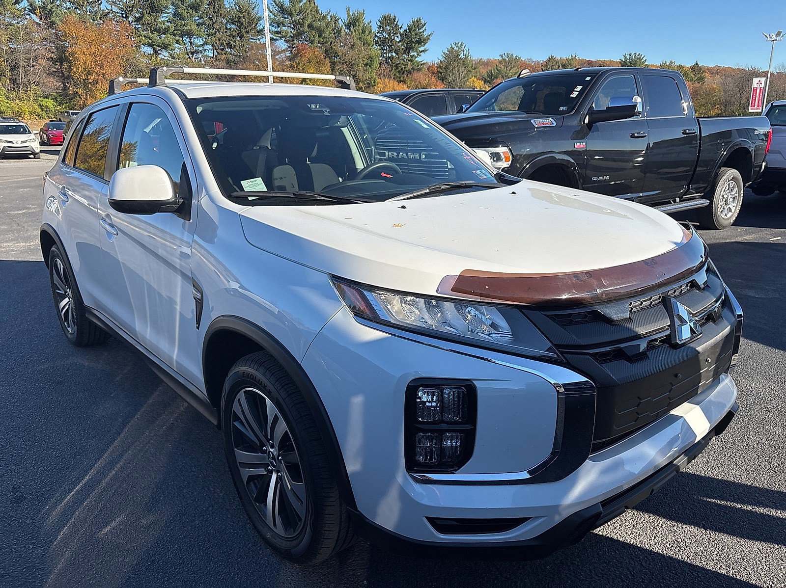 2021 Mitsubishi Outlander Sport ES photo 2