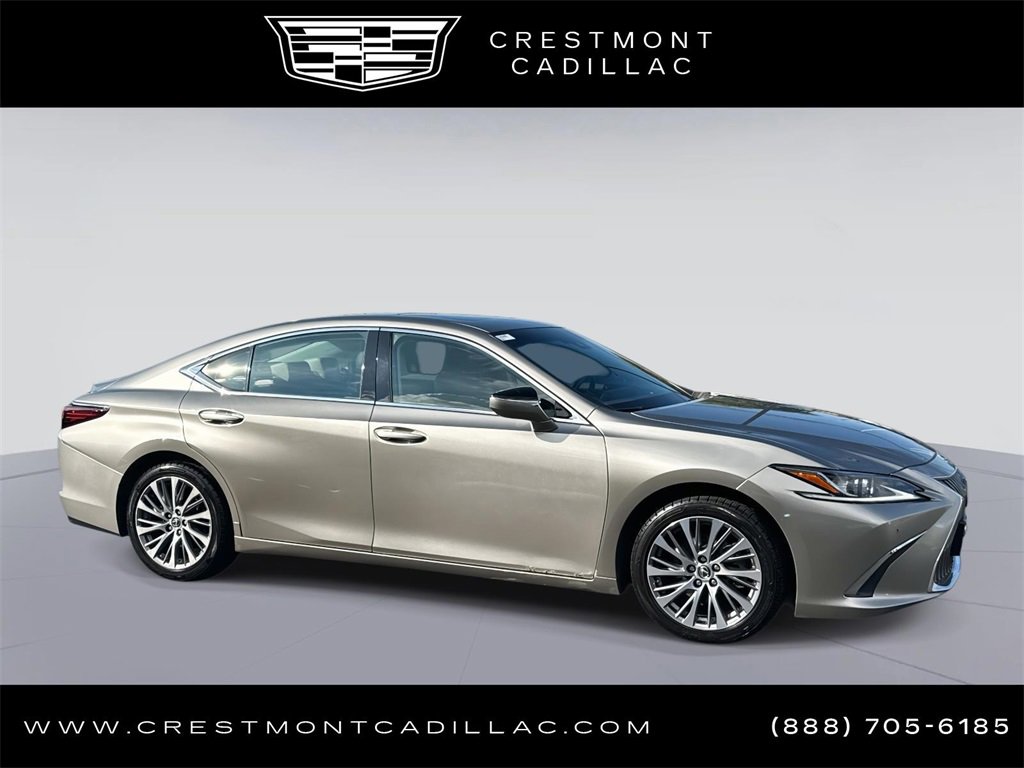 2019 Lexus ES