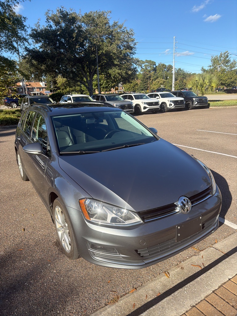2016 Volkswagen Golf SportWagen TSI SE