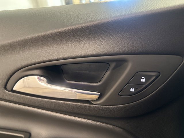 2024 Chevrolet Equinox LT photo 9