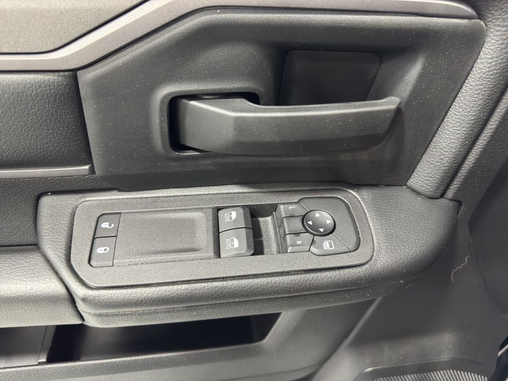 2025 Ram 3500 Tradesman photo 10