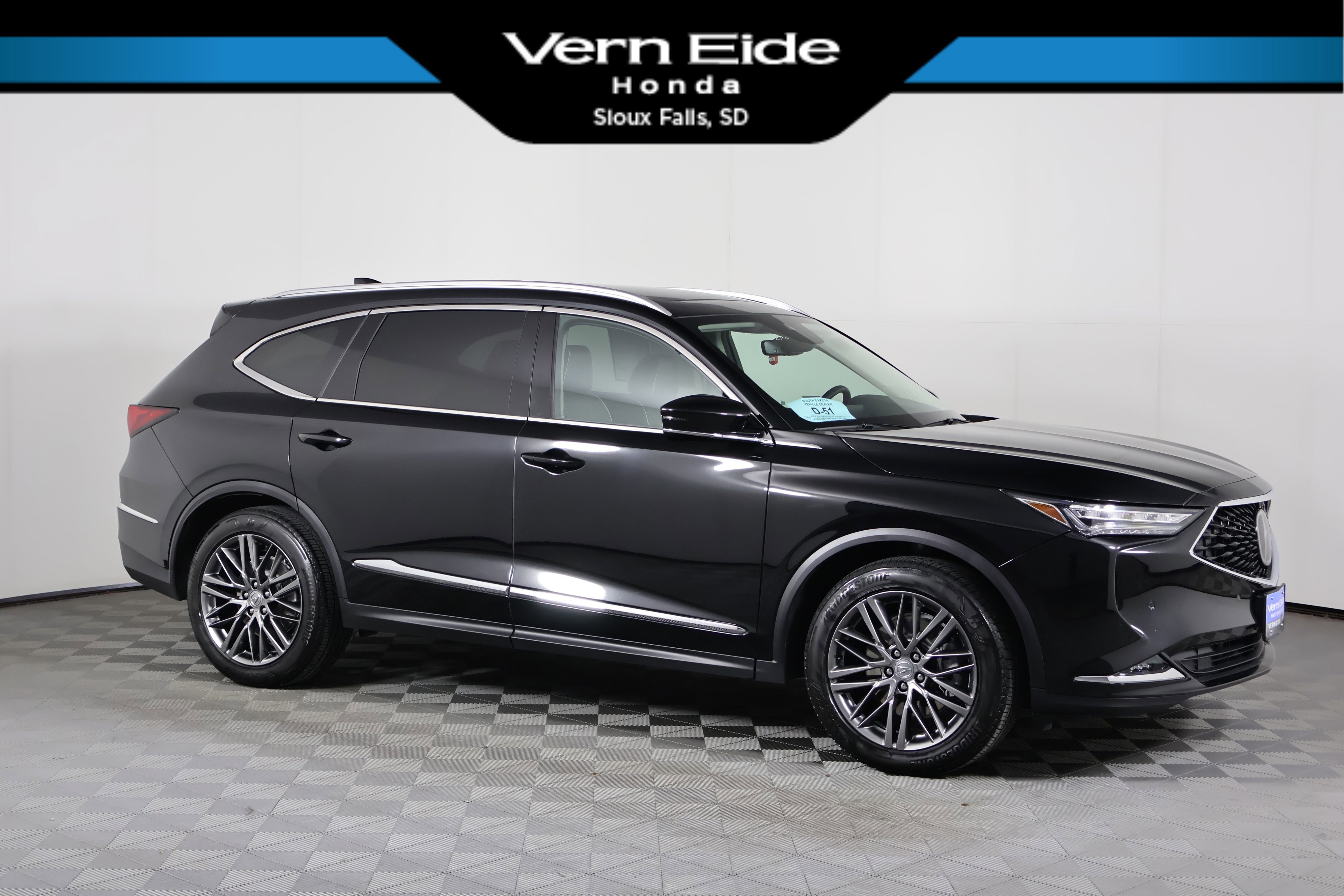 2023 Acura MDX Advance Package's photo