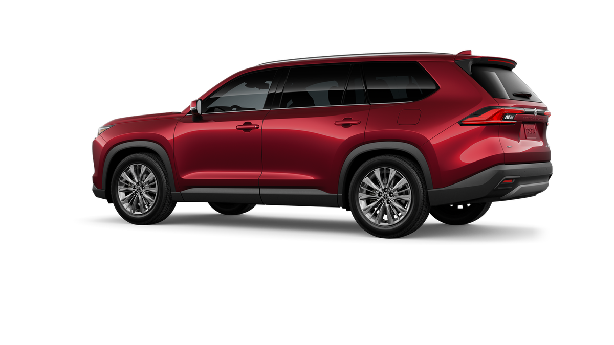 2026 Toyota Grand Highlander Limited photo 3