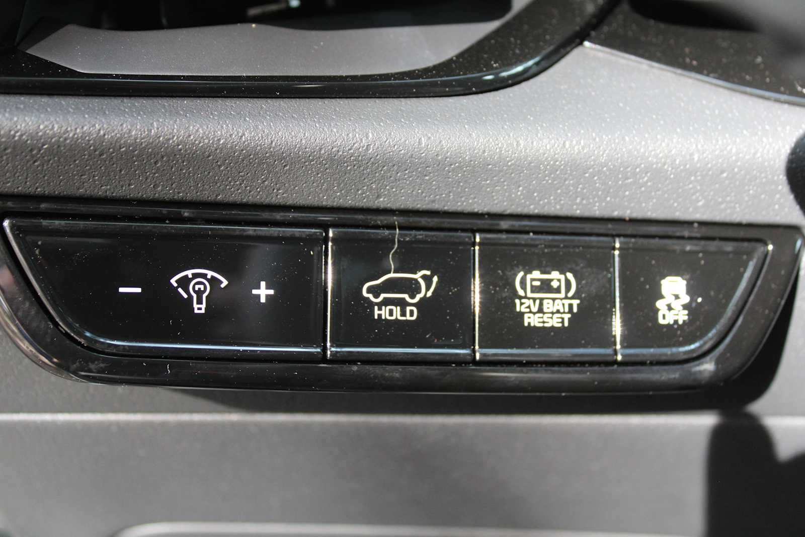 2025 Kia Niro SX photo 22