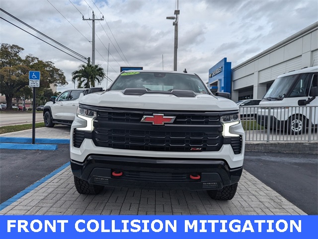 2024 Chevrolet Silverado 1500 LT Trail Boss photo 2