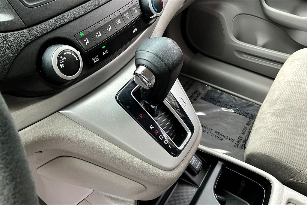 2012 Honda CR-V LX photo 13