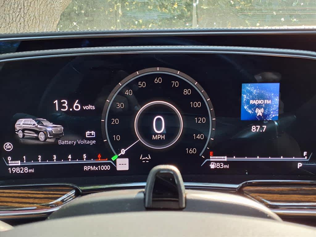 2023 Cadillac Escalade Premium Luxury photo 13