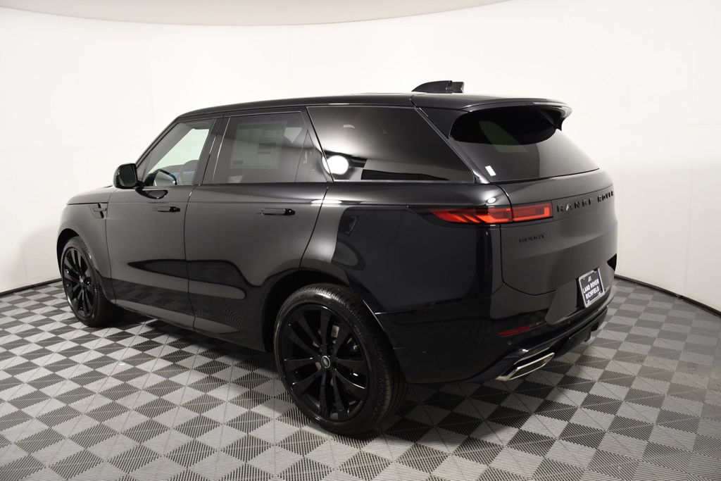 2025 Land Rover Range Rover Sport SE photo 3