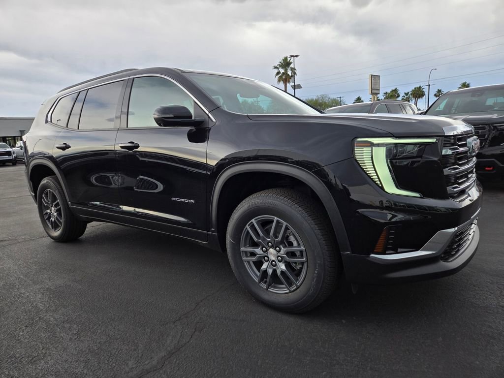 2025 GMC Acadia Elevation's photo