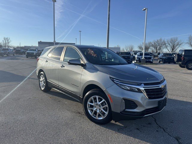 2024 Chevrolet Equinox LT's photo