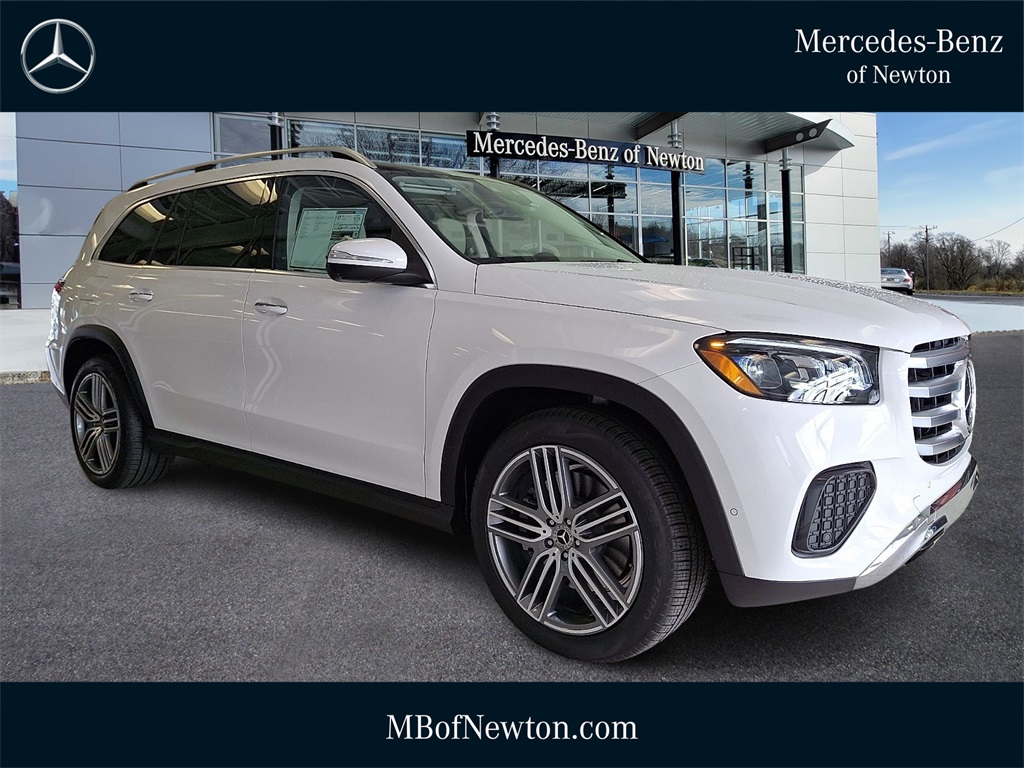 2026 Mercedes-Benz GLS Base's photo