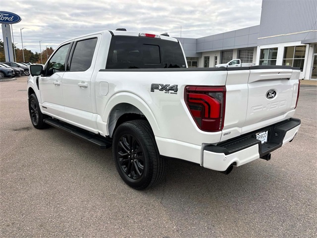 Used 2025 White Metallic Ford Lariat image 6