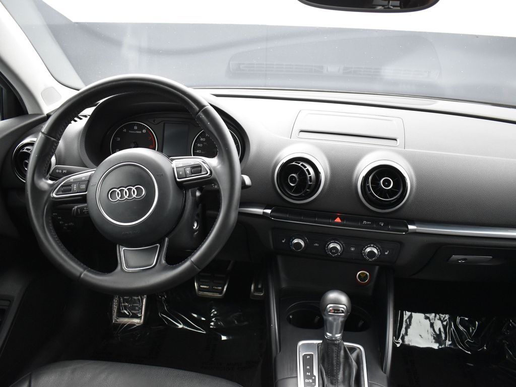 2015 Audi A3 1.8T Premium photo 13