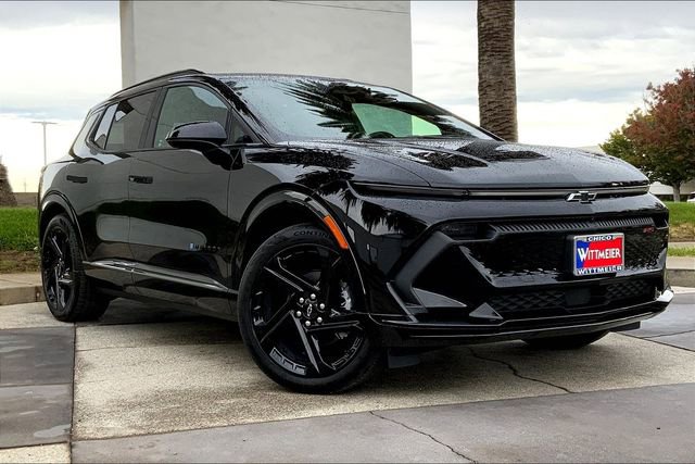 2026 Chevrolet Equinox EV 3RS photo 2