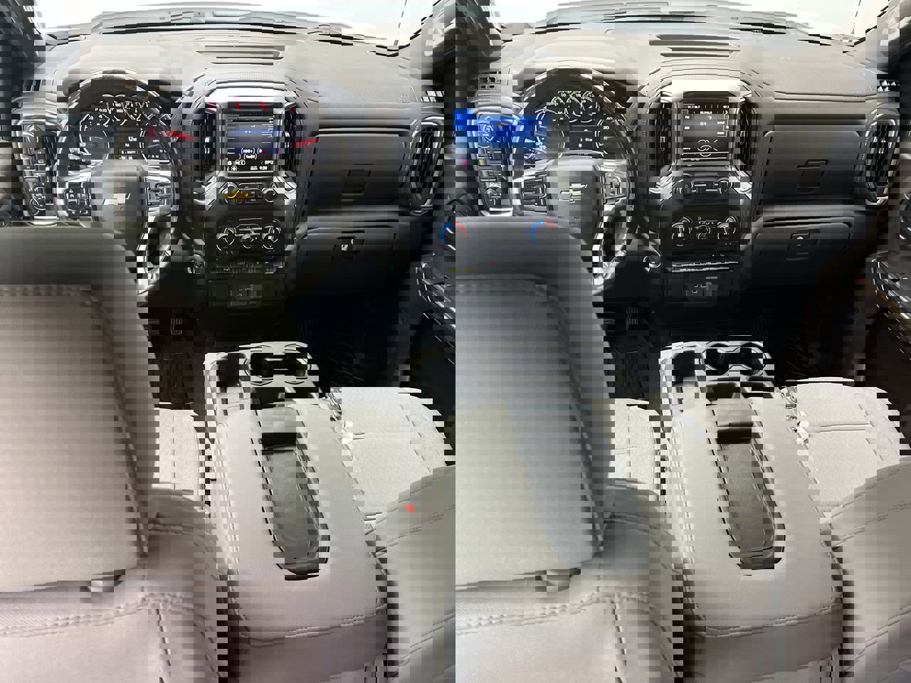 2020 Chevrolet Silverado 1500 LT photo 4