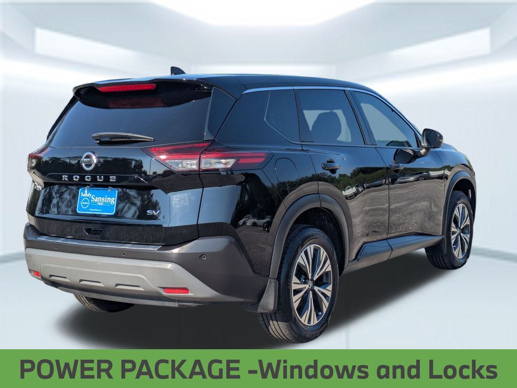 2021 Nissan Rogue SV photo 5