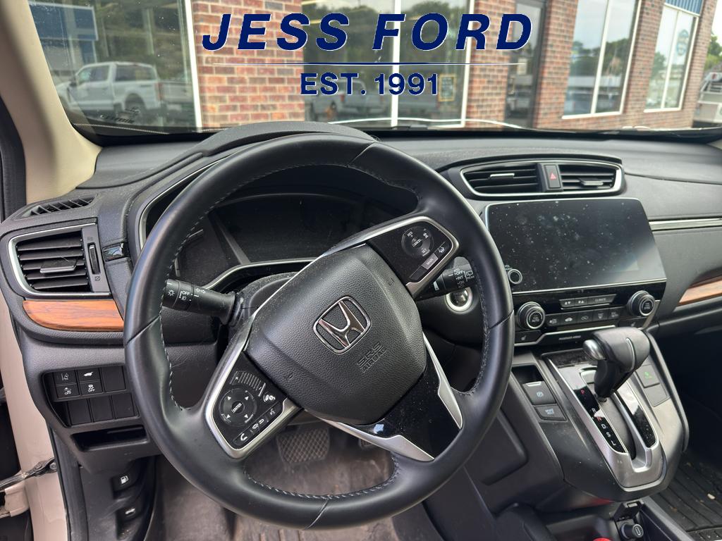 2018 Honda CR-V Touring photo 8