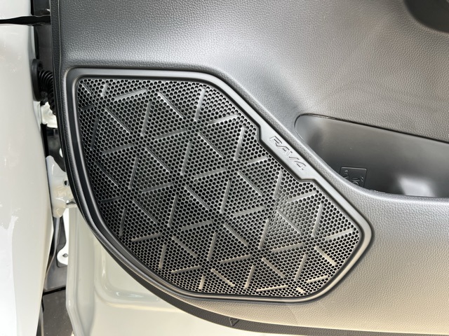 2025 Toyota RAV4 LE photo 20