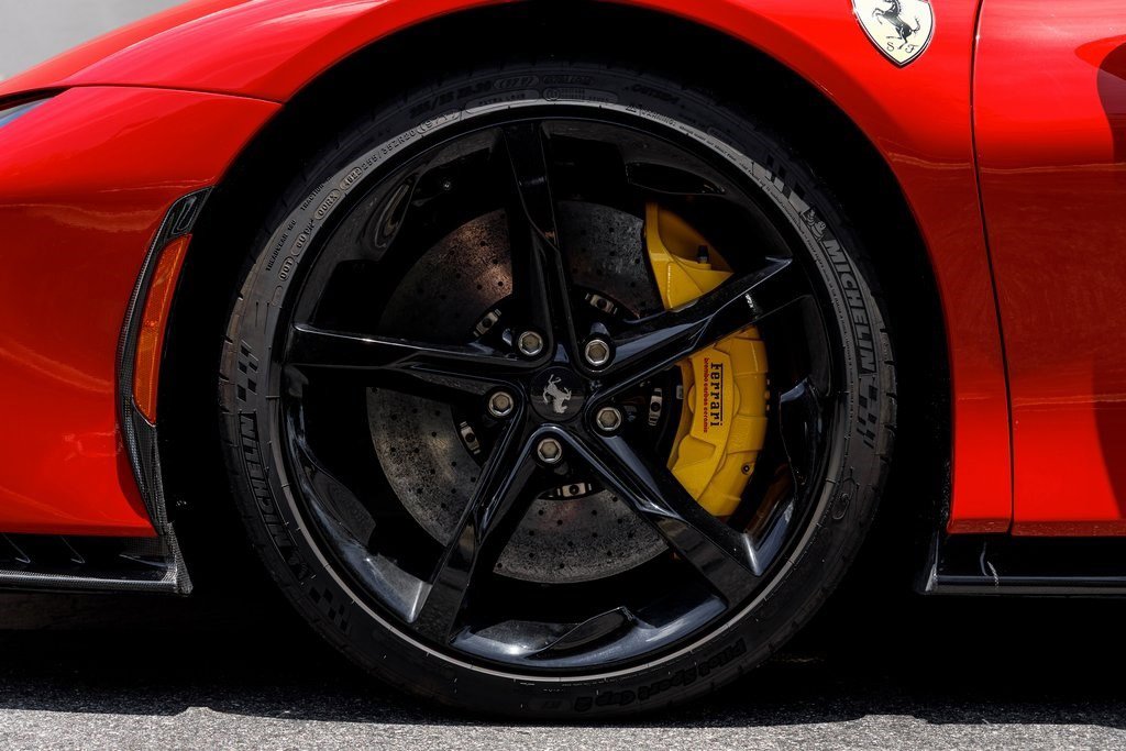 2023 Ferrari SF90 Spider photo 27