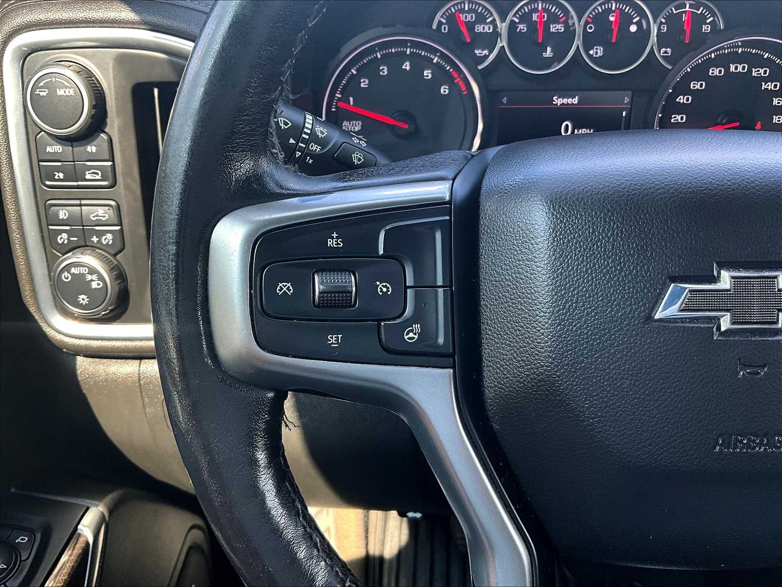 2022 Chevrolet Silverado 1500 RST photo 23
