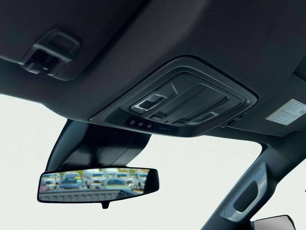 2024 Chevrolet Silverado 1500 photo 14
