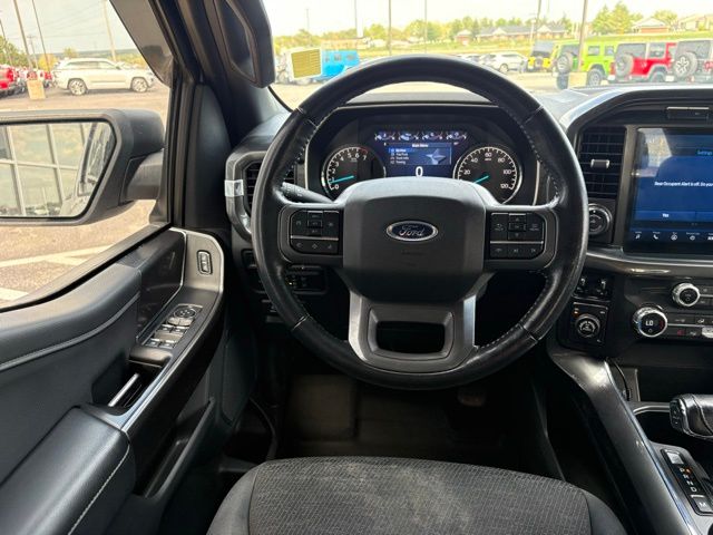 2021 Ford F-150 XLT photo 13