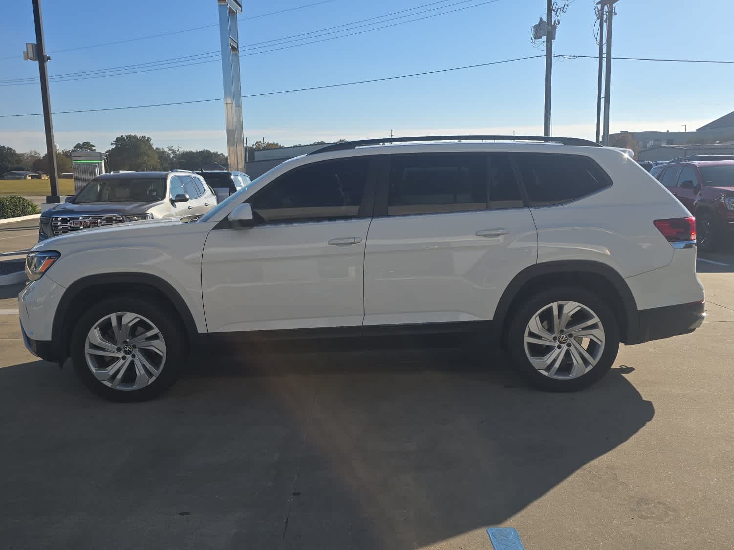 2021 Volkswagen Atlas SE w/Tech's photo