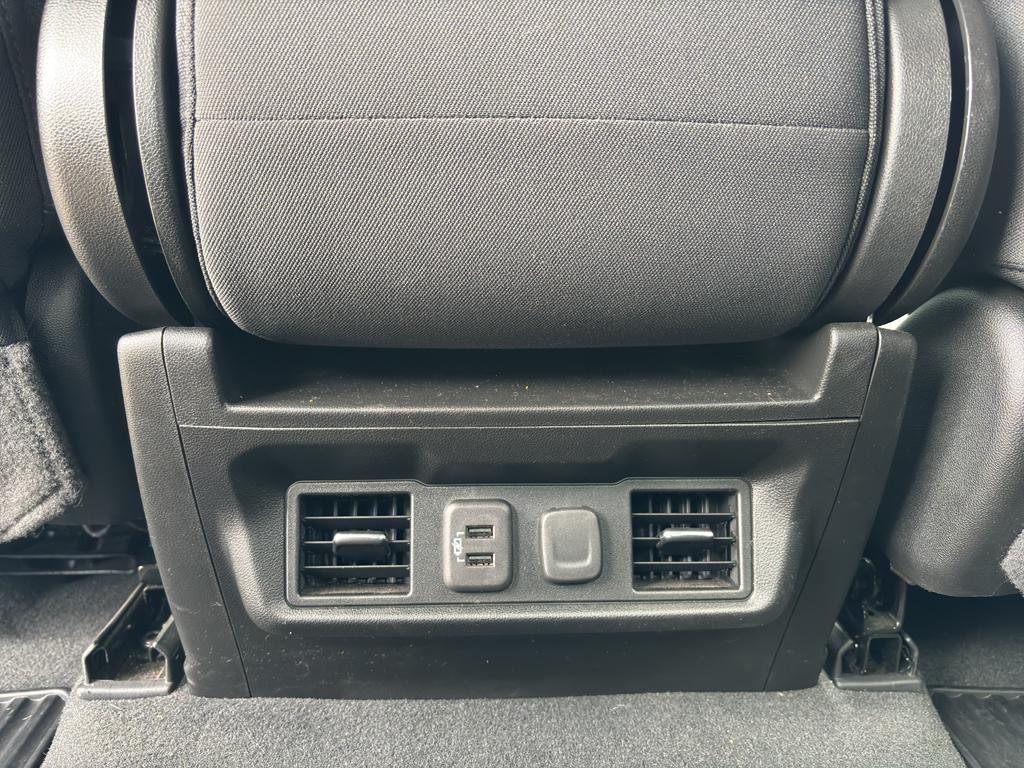 2022 Chevrolet Silverado 1500 LT photo 18