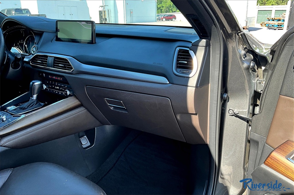 2021 Mazda CX-9 Signature photo 24