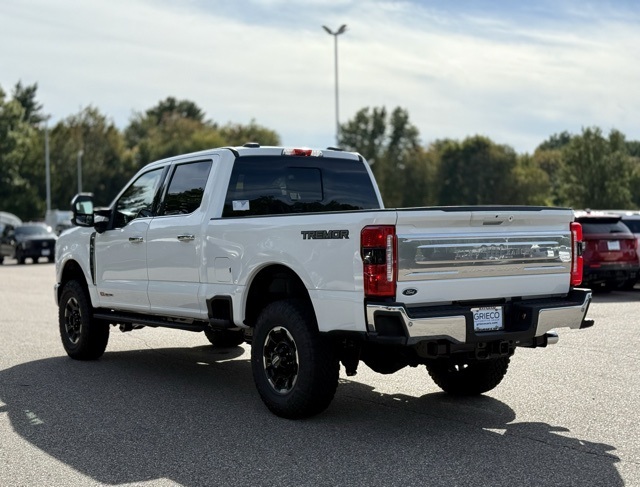 2026 Ford F-350 King Ranch photo 11