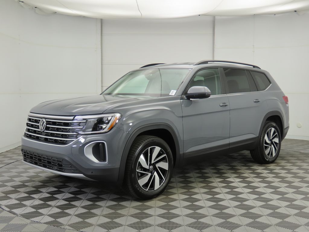 2026 Volkswagen Atlas SE w/Tech