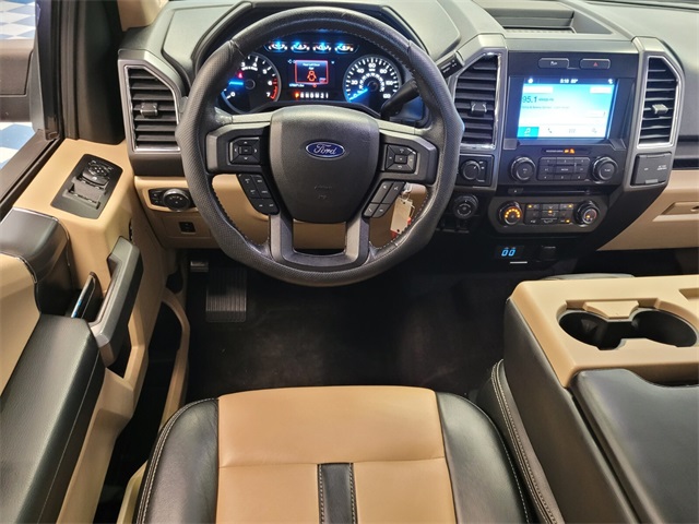 2016 Ford F-150 XLT photo 7