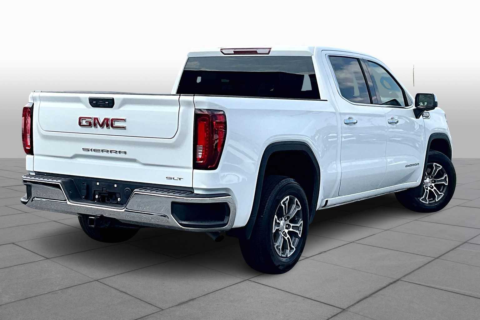 2024 Gmc Sierra 1500 SLT photo 12