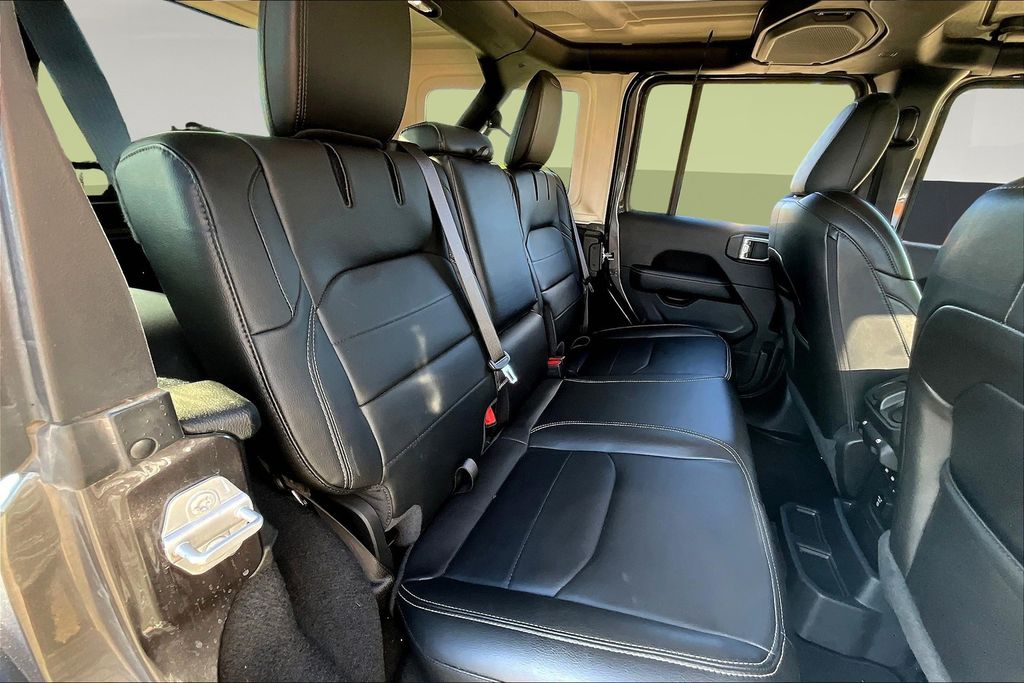2021 Jeep Wrangler Unlimited Sahara 4xe photo 20