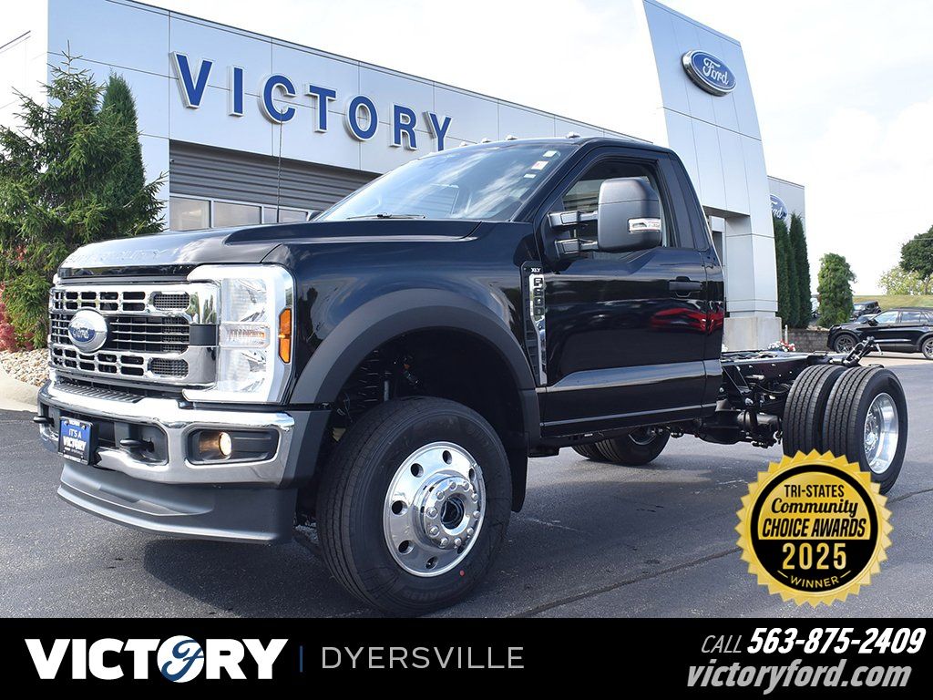 2026 Ford F-600 Super Duty Chassis Cab XLT's photo