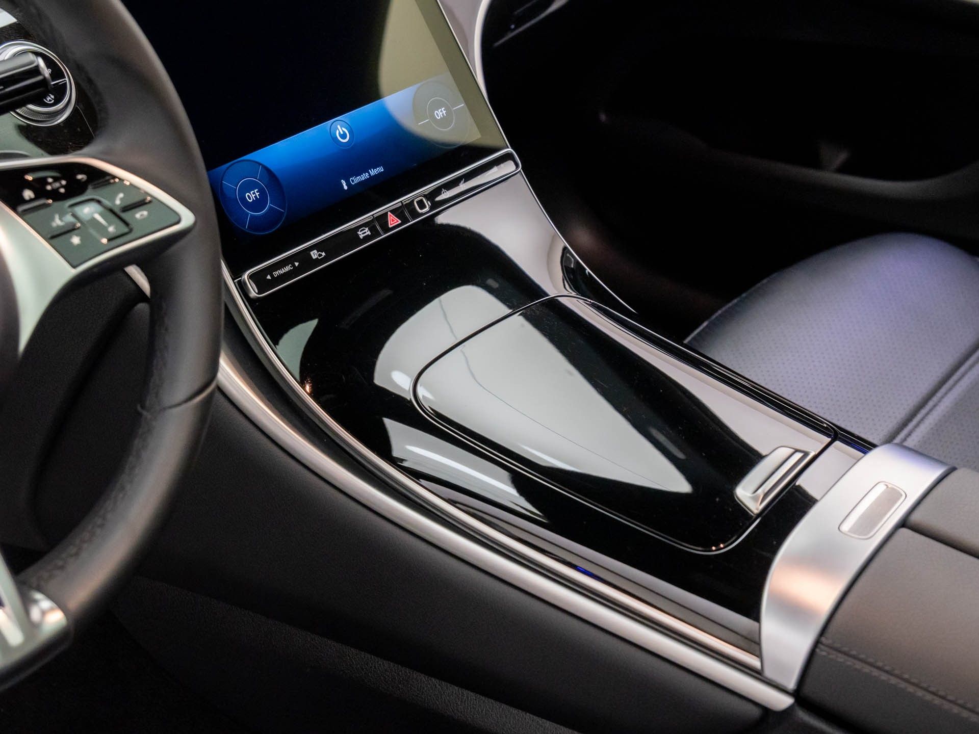 2025 Mercedes Benz GLC 300 4MATIC photo 11