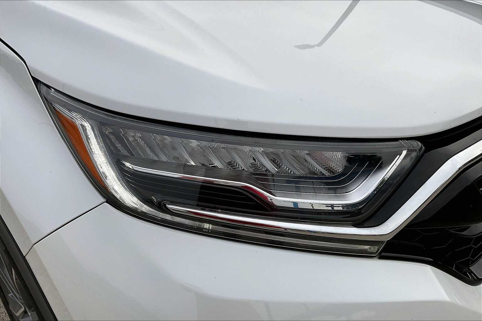2022 Honda CR-V Hybrid Touring photo 25
