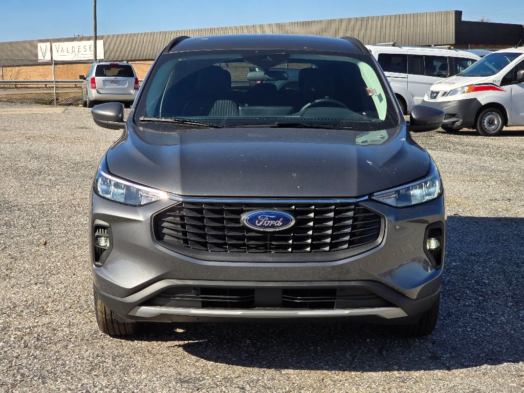 2025 Ford Escape Plug-In Hybrid photo 4