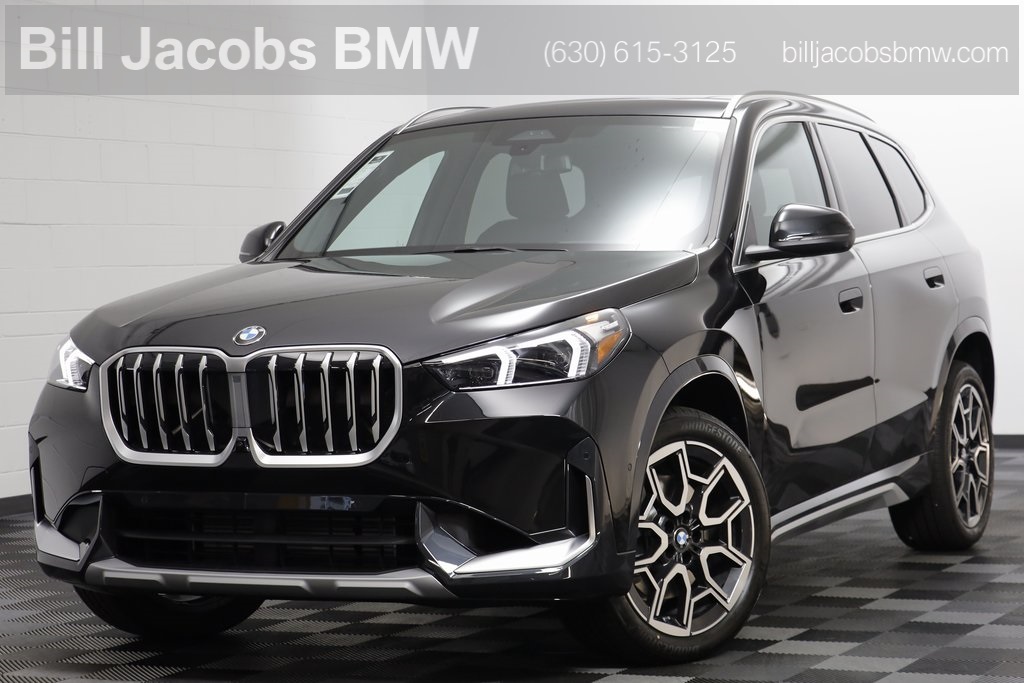 2026 BMW X1 28i's photo