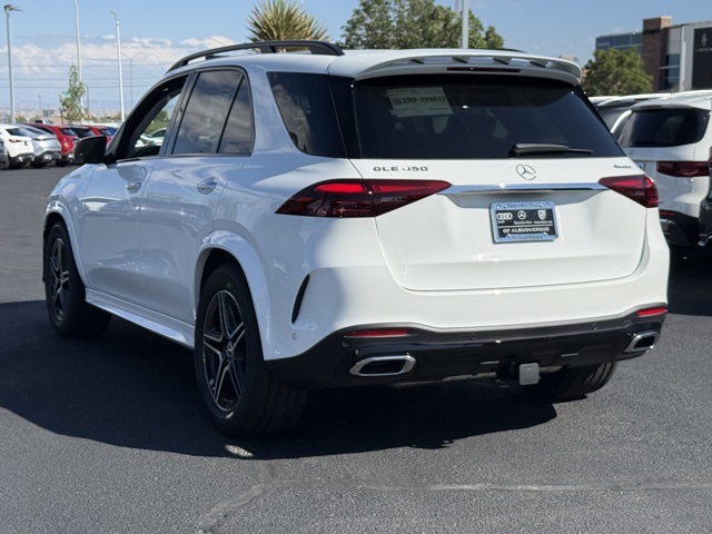 2026 Mercedes Benz GLE 450 4MATIC photo 2