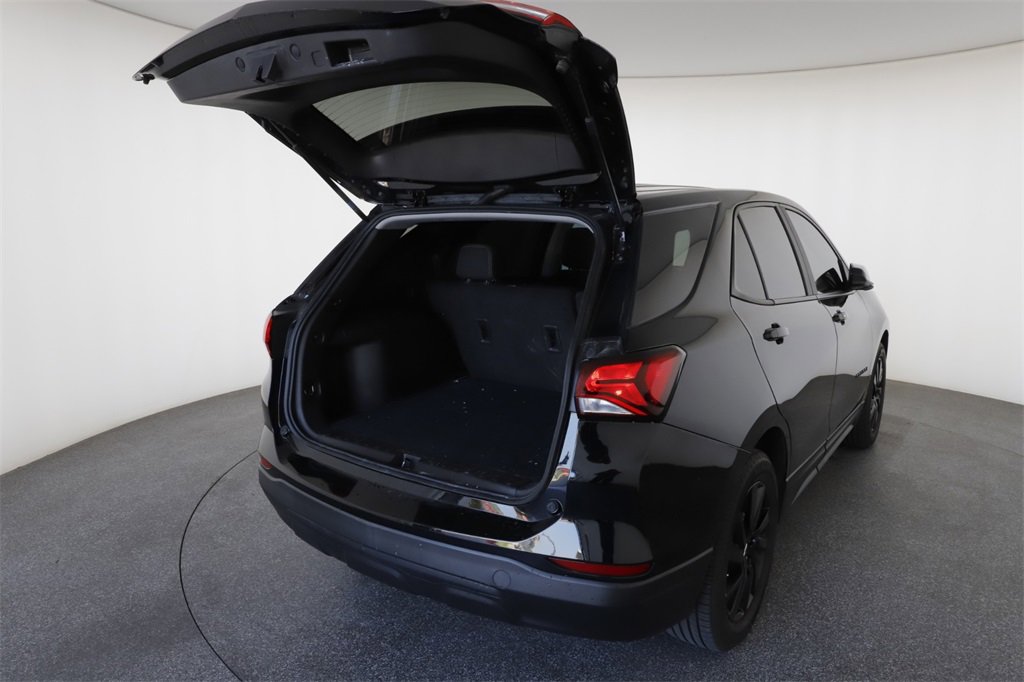 2024 Chevrolet Equinox LS photo 18