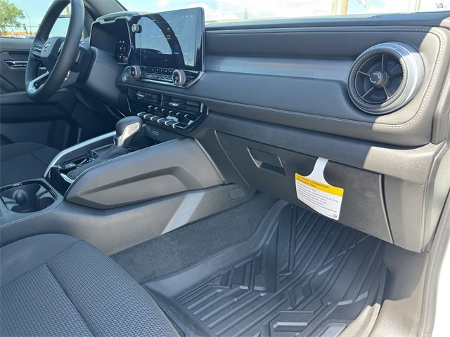 2026 Chevrolet Colorado LT photo 12