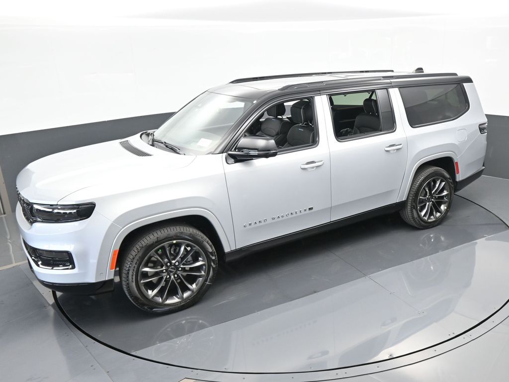 2024 Jeep Grand Wagoneer L II photo 38