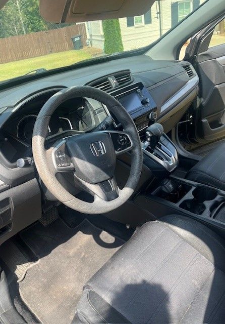 2019 Honda CR-V LX photo 9