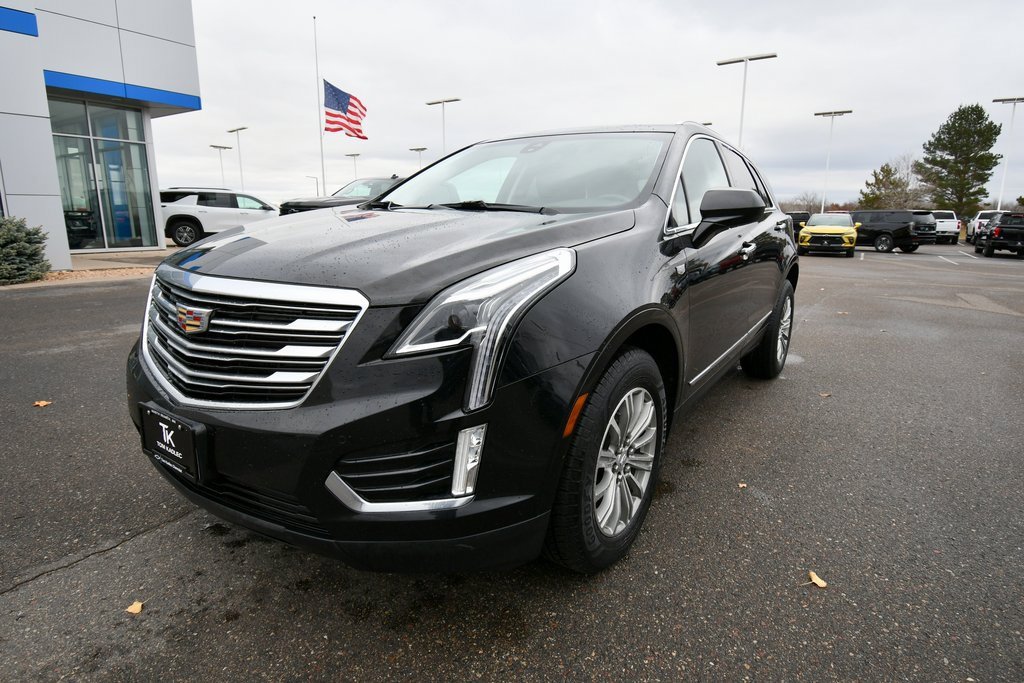 Used 2019 Cadillac XT5 Luxury with VIN 1GYKNCRS3KZ138480 for sale in North Branch, Minnesota