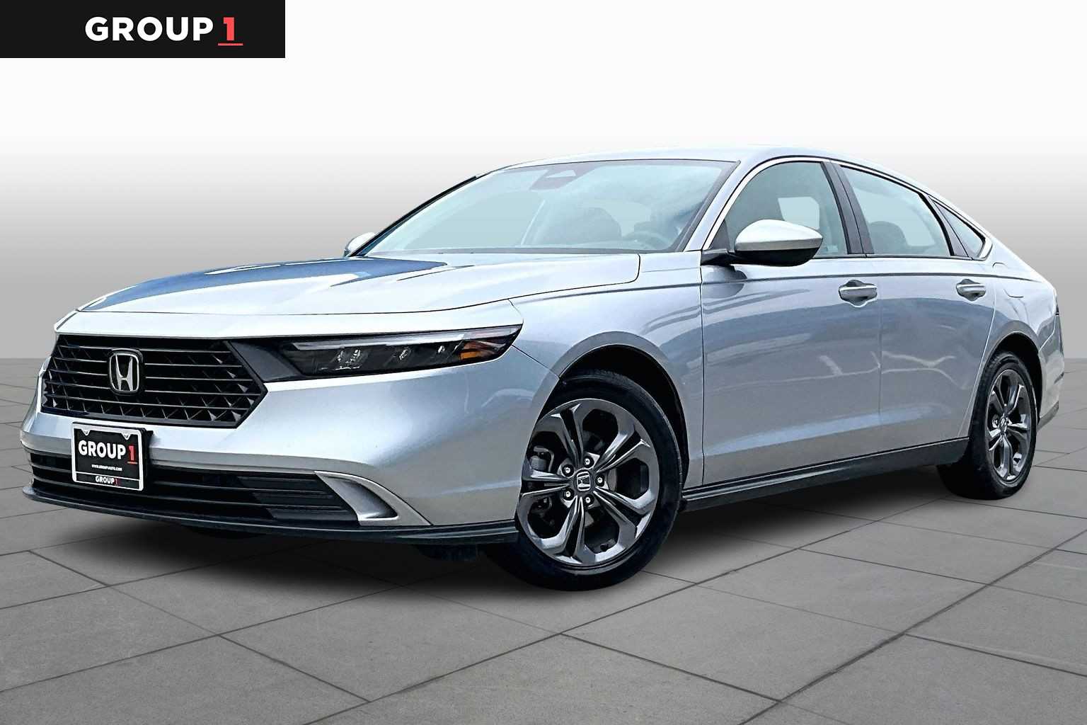 2023 Honda Accord EX's photo