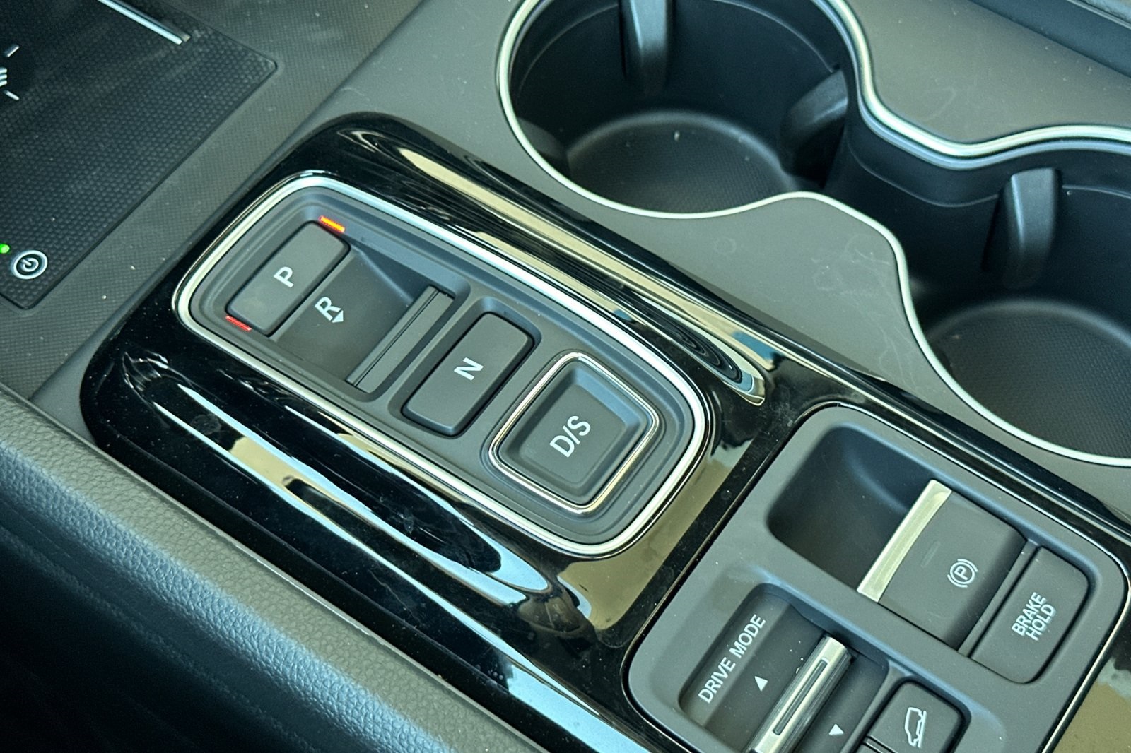 2025 Honda Pilot Touring photo 19